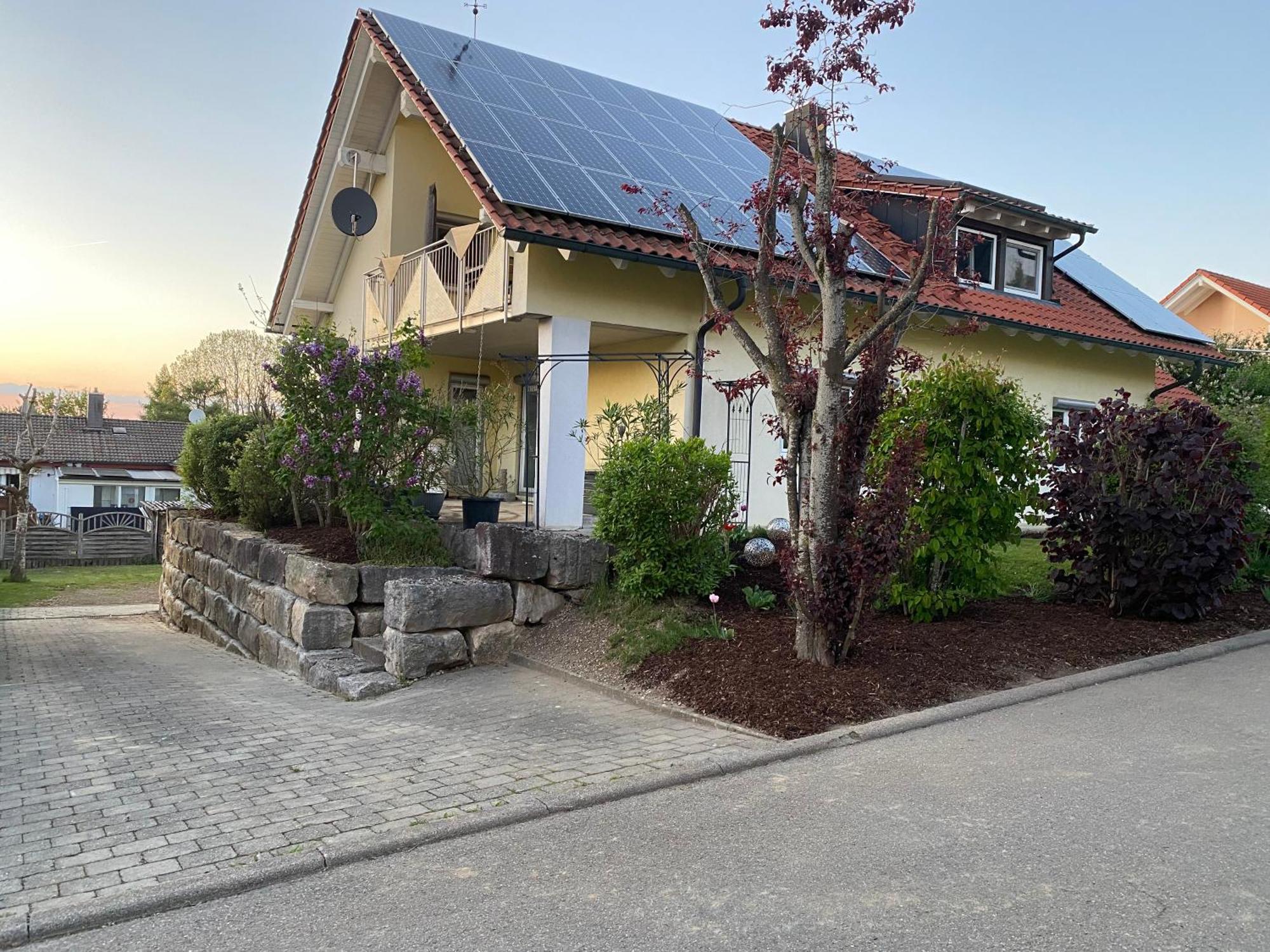 Ferienwohnung Messmer Mit Terrasse Heiligenborn Εξωτερικό φωτογραφία